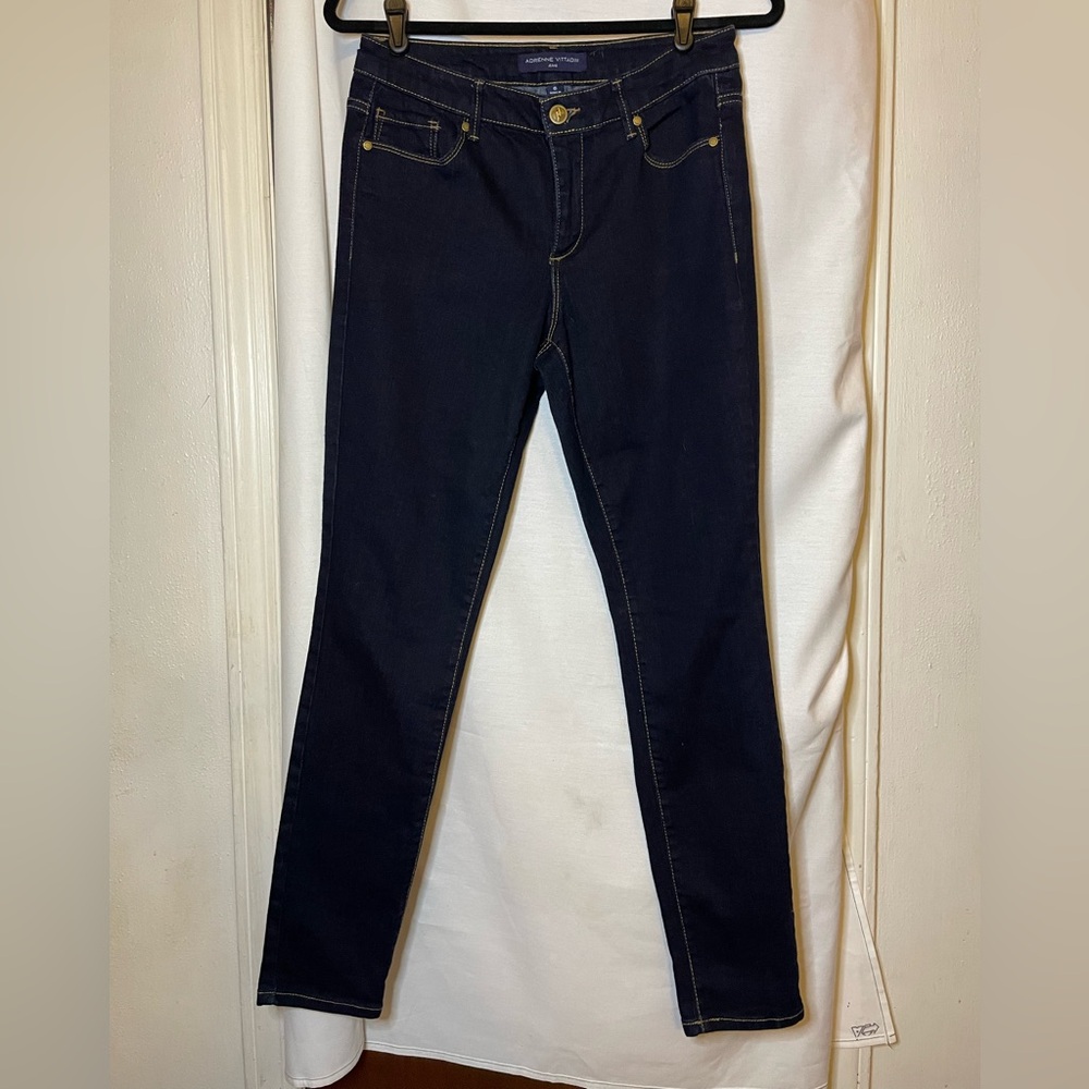 Adrienne Vittadini EUC Dark Denim Skinny Average Length Jeans Size 6
